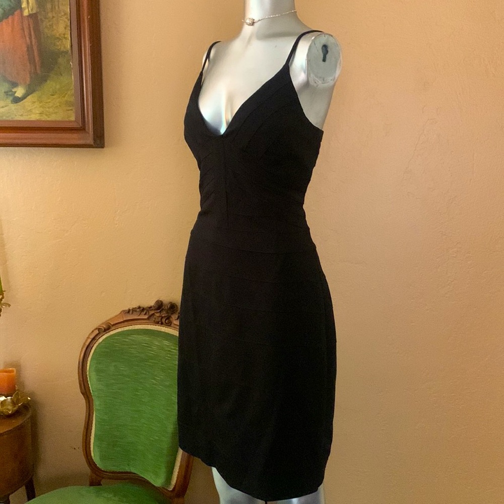 NWT MaxandCleo Black Bandage Dress.  Sz 10 - Picture 2 of 5